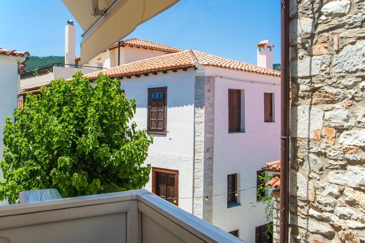 Bohemian Townhouse Apartment Skiathos Town