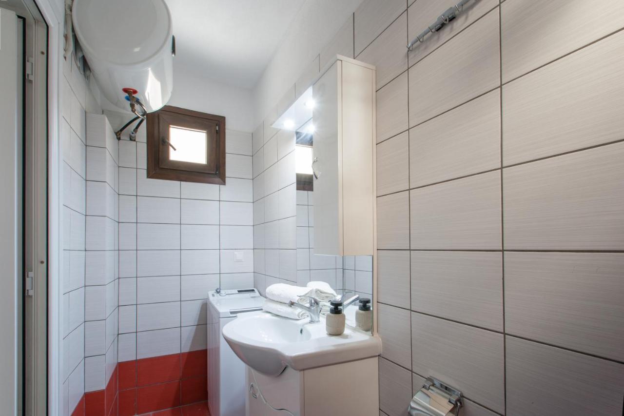 Bohemian Townhouse Apartment Skiathos Town