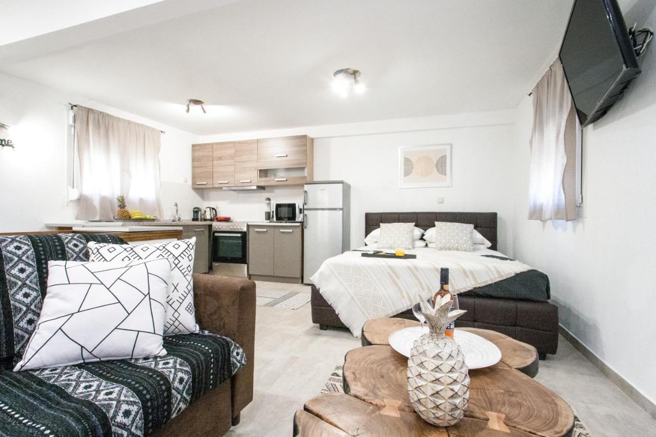 Apartment Bohemian Townhouse Skiathos Town