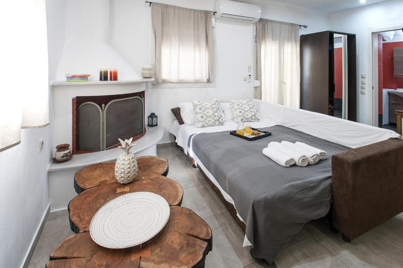 Apartment Bohemian Townhouse Skiathos Town
