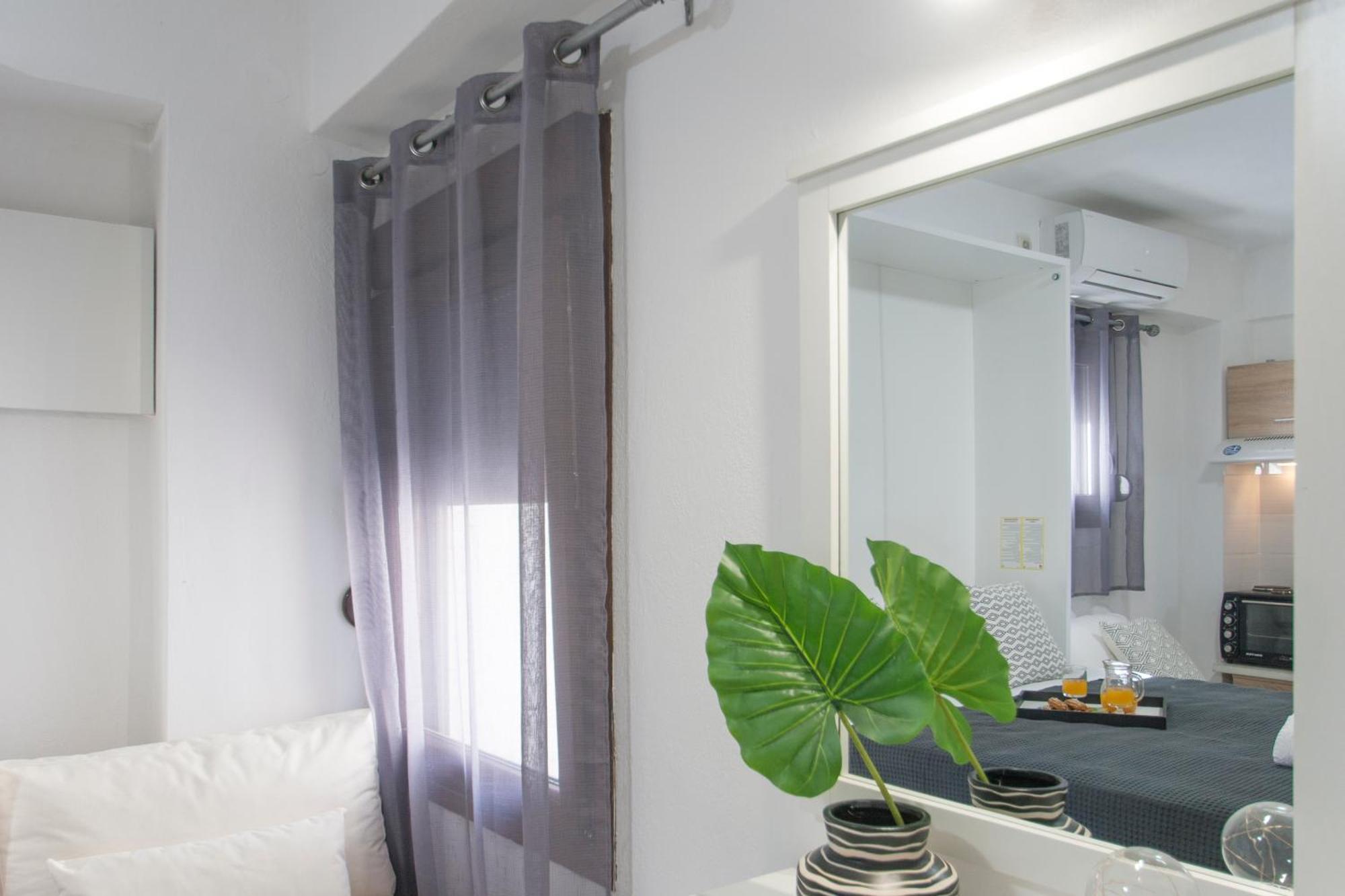 Bohemian Townhouse Apartment