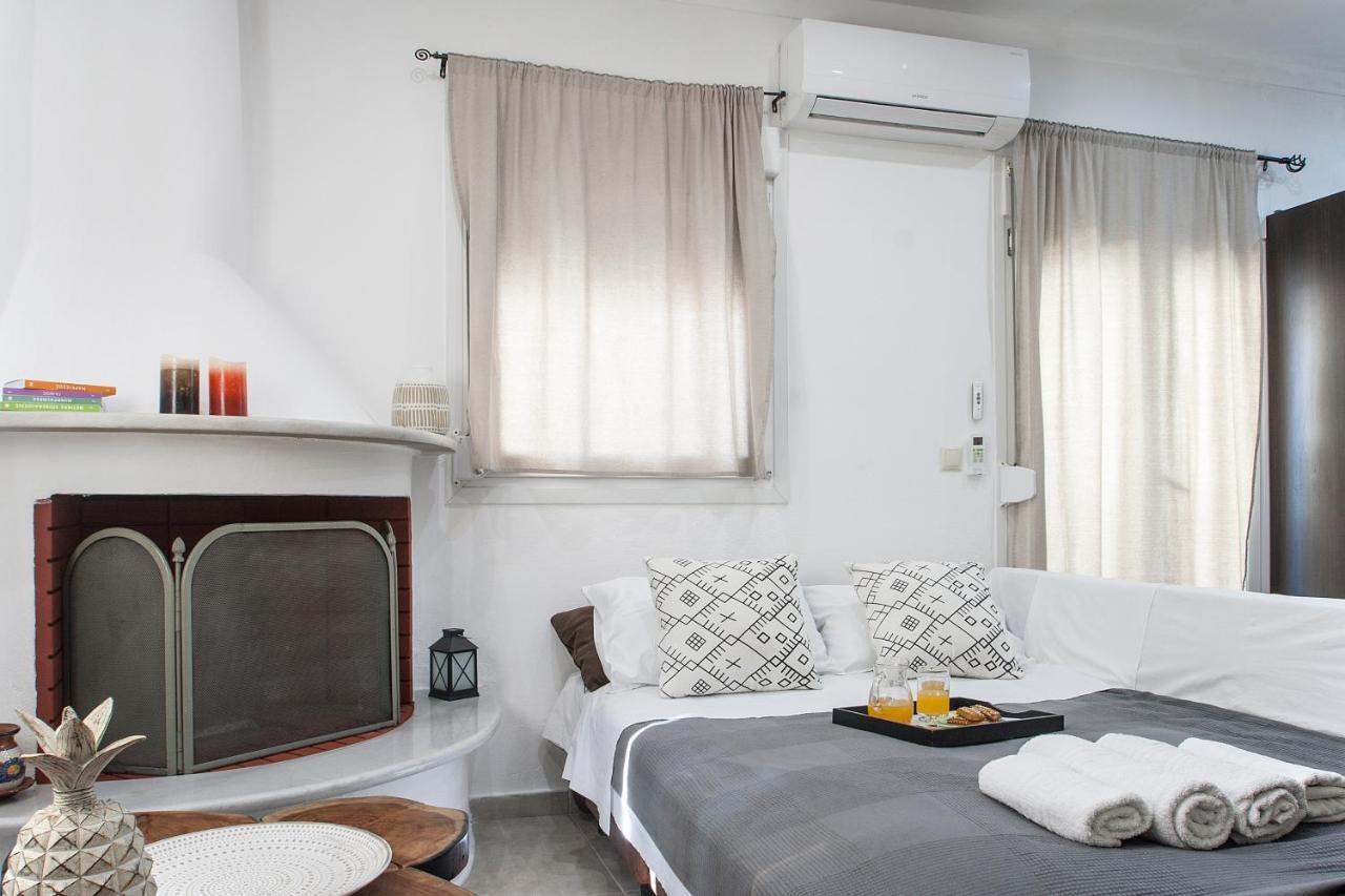 Bohemian Townhouse Skiathos Town