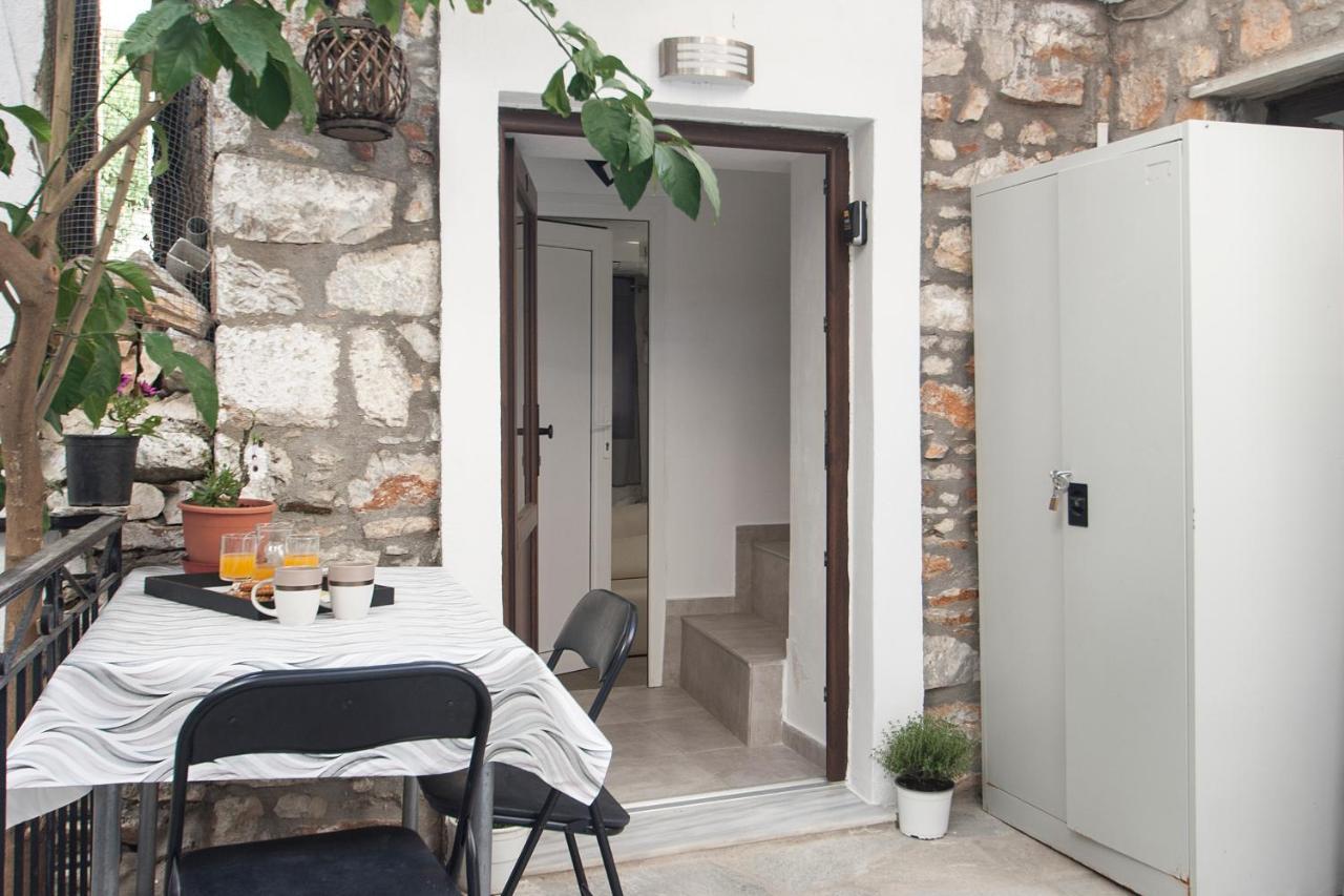 Apartment Bohemian Townhouse Skiathos Town
